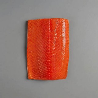 Нерка филе без кожи слабосолёное в/у , 500 грамм